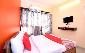 Hotel O Rajmahal